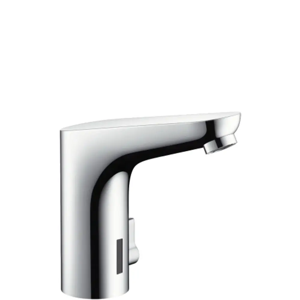 Hansgrohe-Waschtischmischer aus verchromtem Metall mit einer geschwungenen Form. Enthält einen Temperaturregler und ist batteriebetrieben.